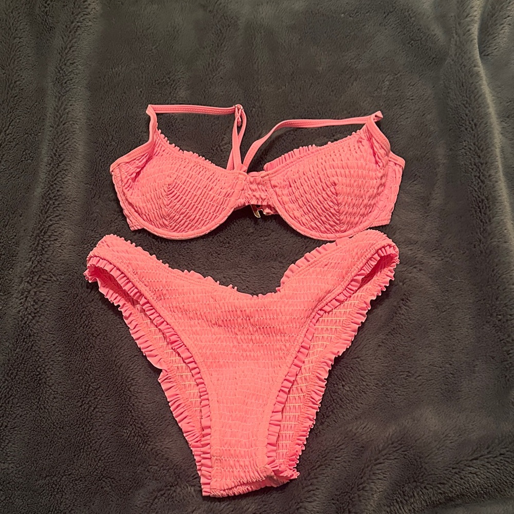 SHEIN Pink Textured Bikini Set